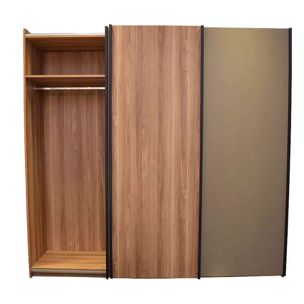 Calvin bedroom - Gallery 5